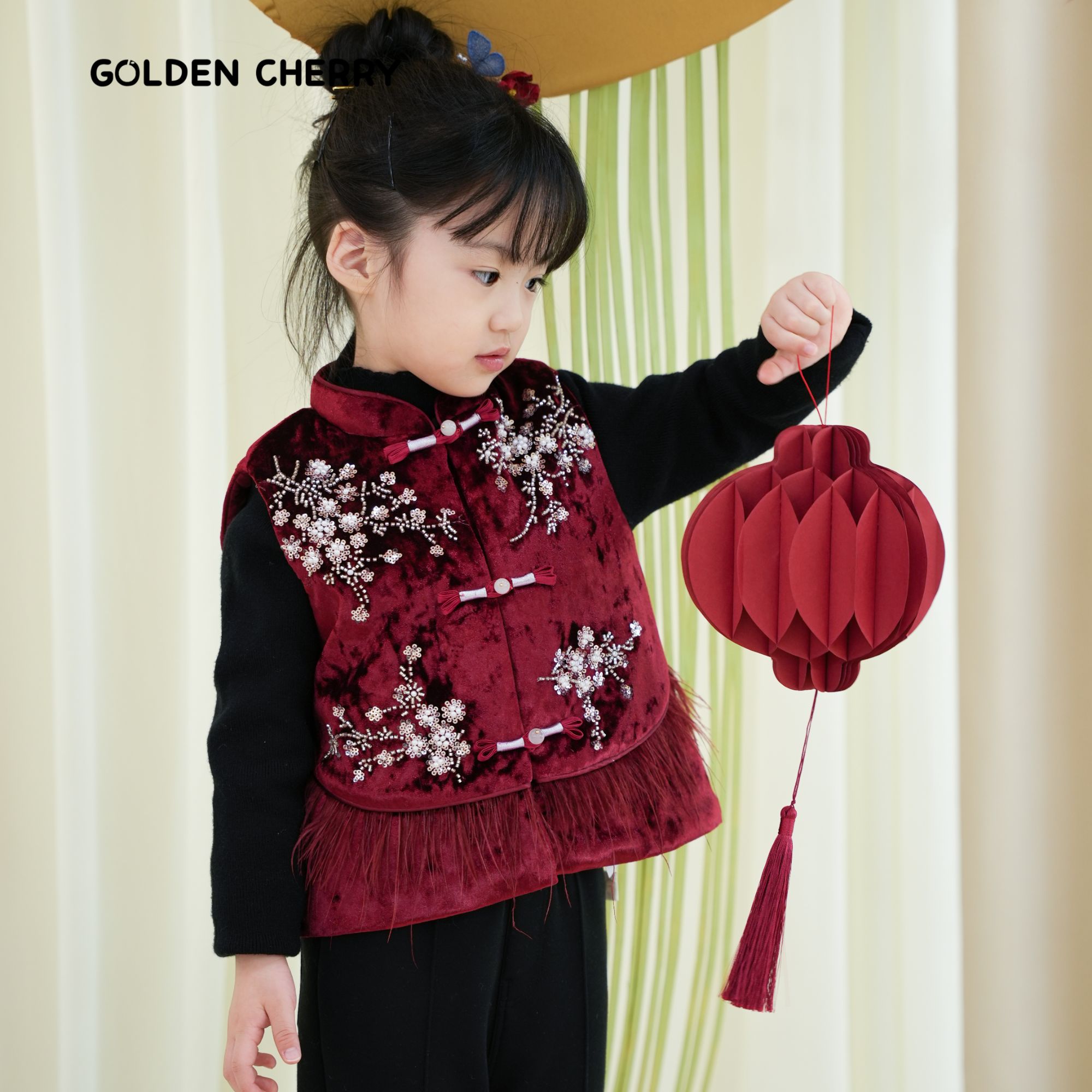 22【金樱桃】小童红色亮片国风三粒扣马甲91287