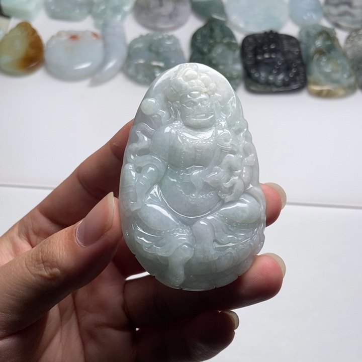 翡翠未镶嵌颈饰黄财23