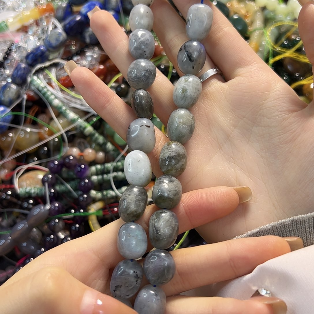 玛瑙/玉髓未镶嵌珠宝半成品12x16灰月光一条