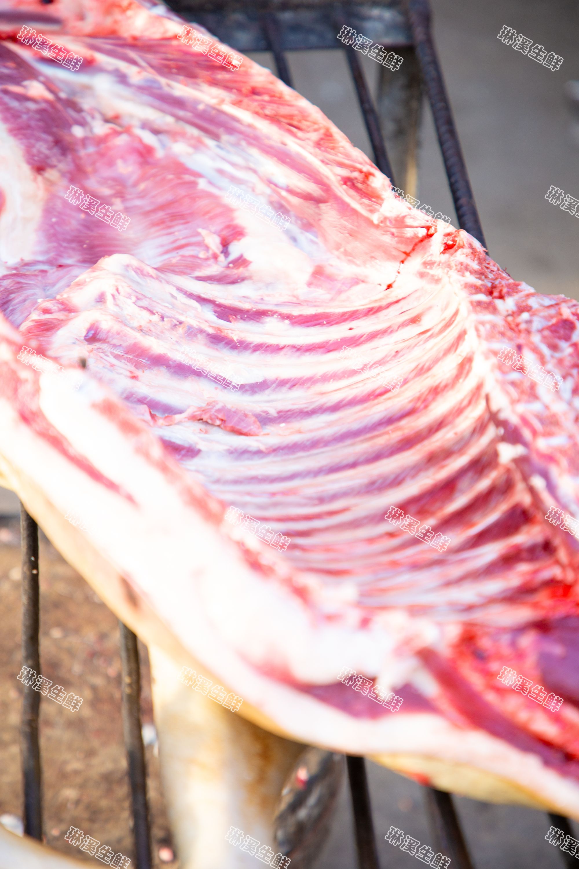 广西黑山羊生鲜新鲜羊肉【带骨羊肉】新鲜带皮羊肉山羊肉现杀现卖