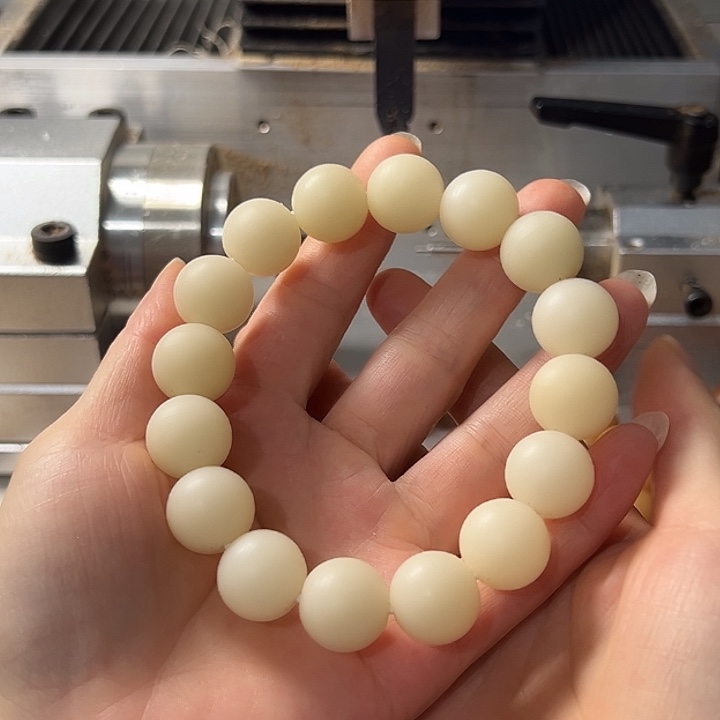 小***的手串菩提根/象牙果