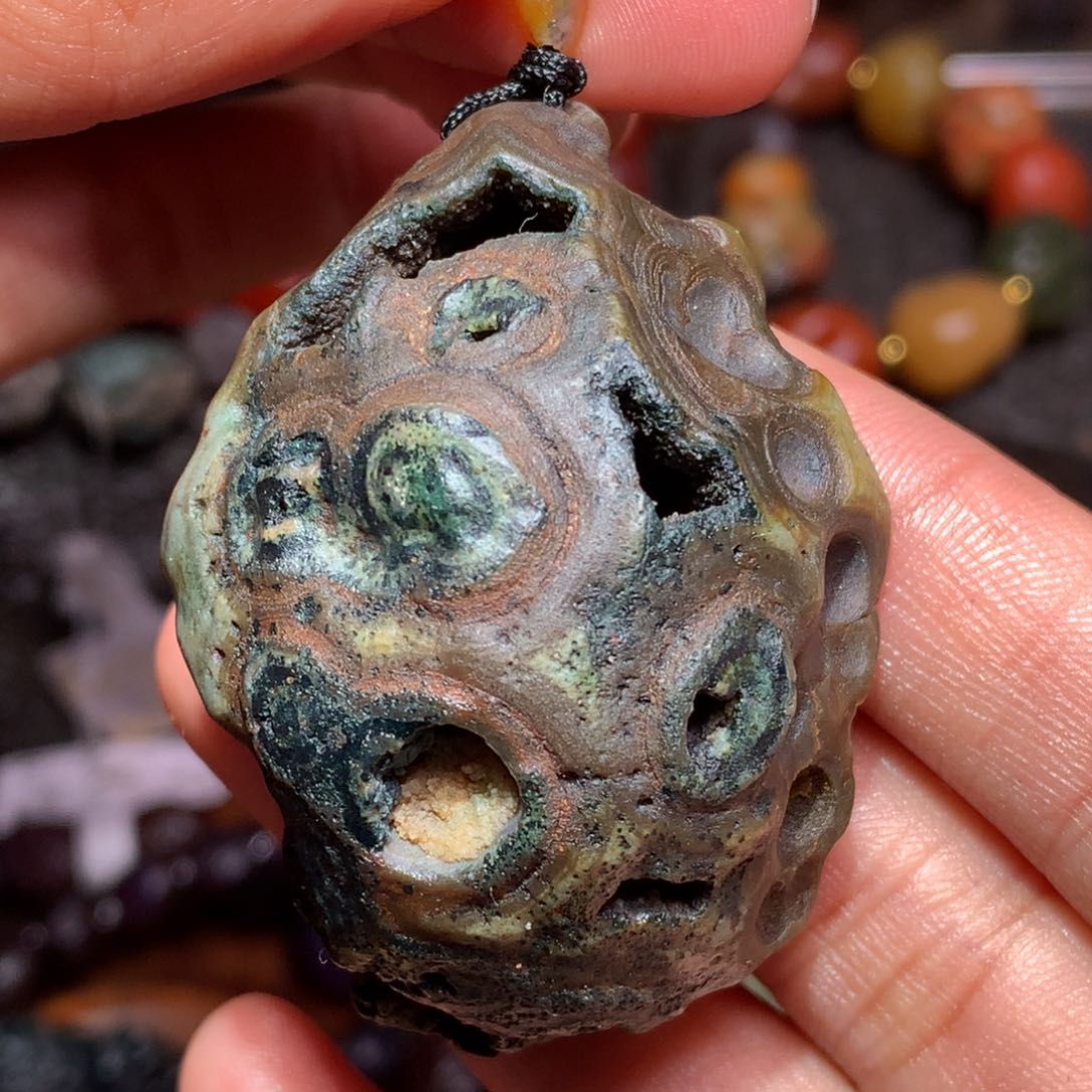 未镶嵌玛瑙/玉髓珠宝半成品