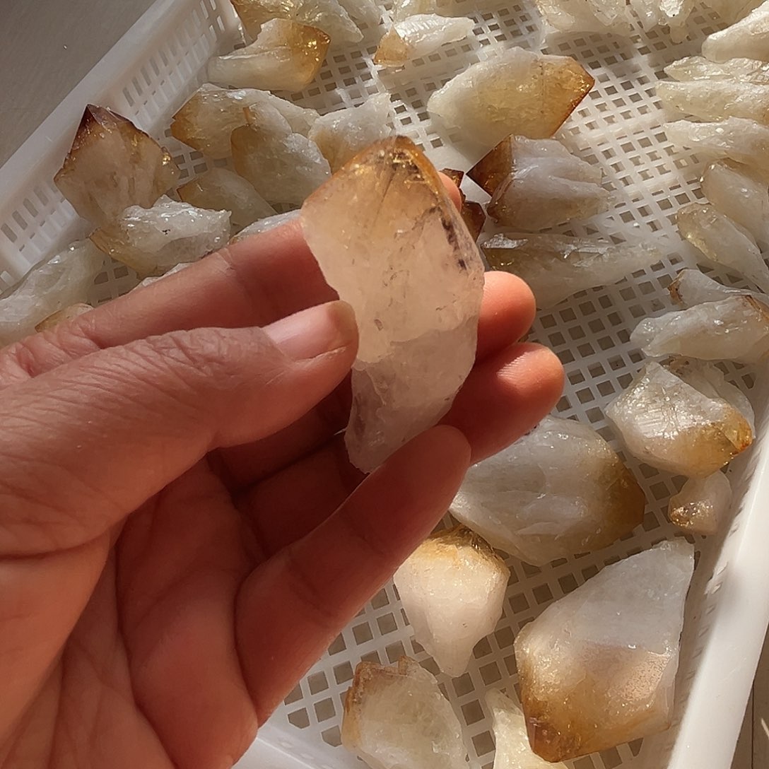 饼***呀未镶嵌水晶珠宝半成品
