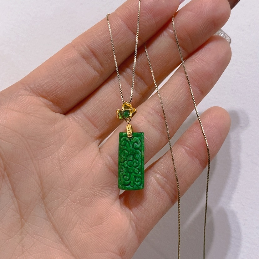 【闪购商品】颈饰未镶嵌翡翠