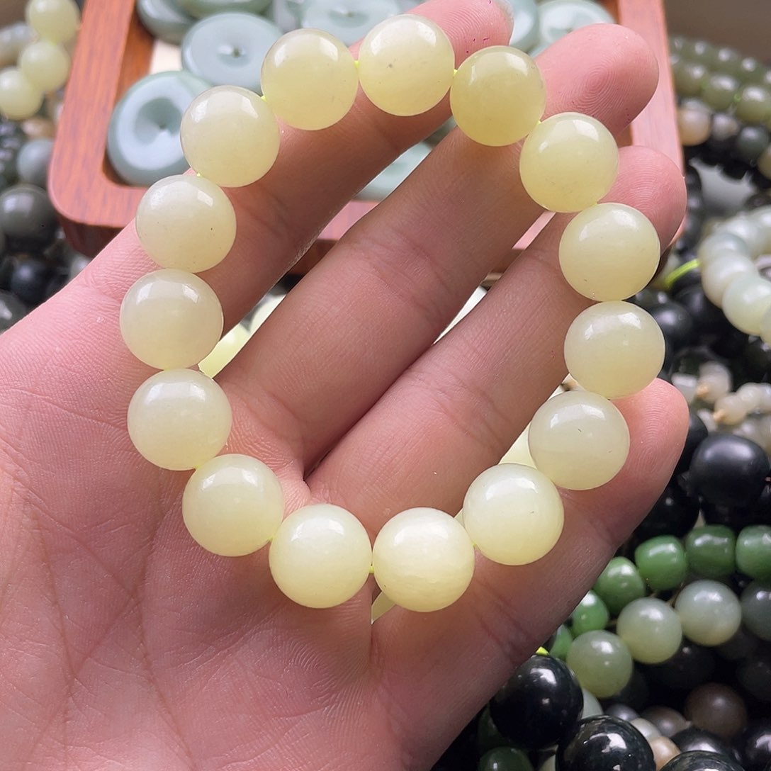 和田玉手串未镶嵌