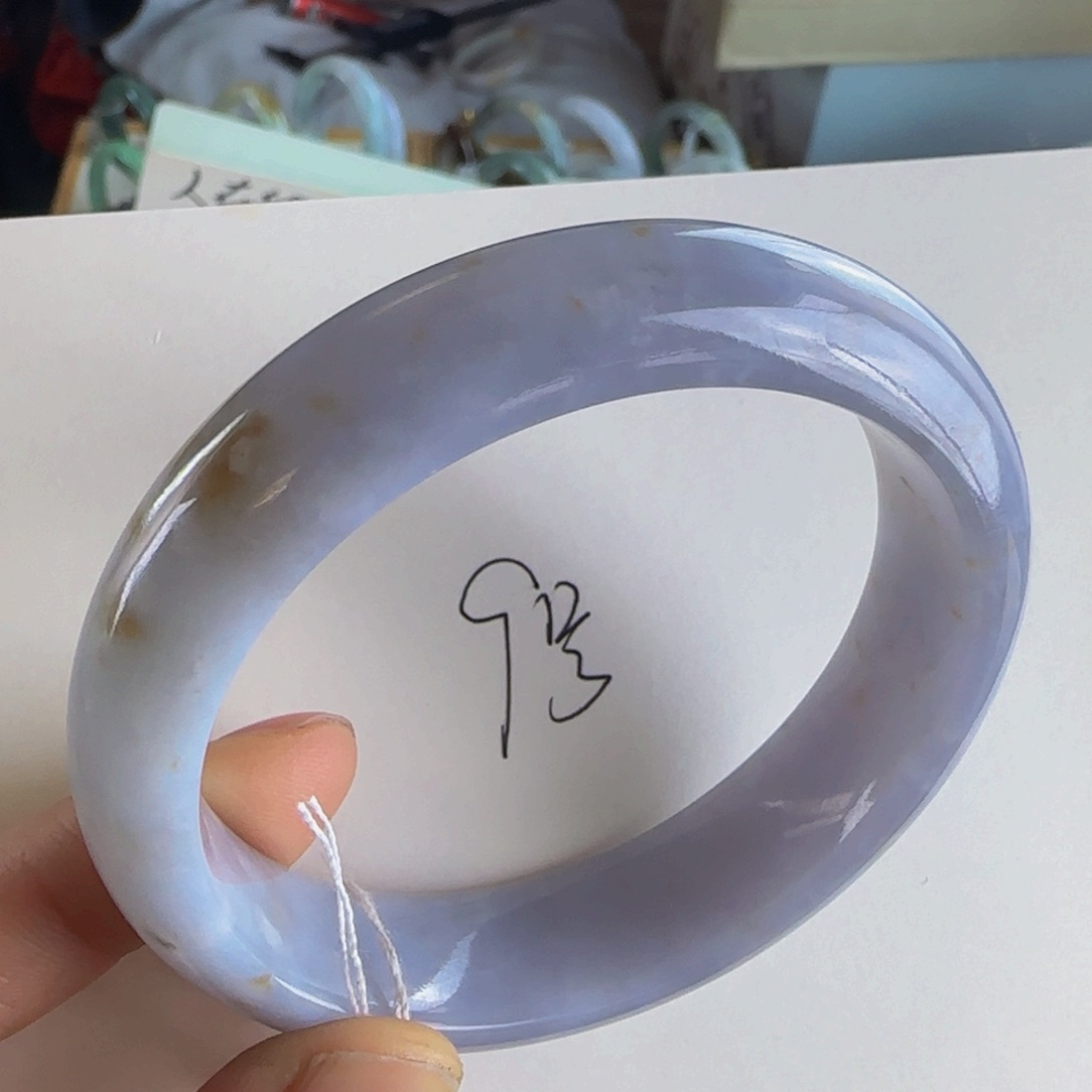 翡翠手镯未镶嵌老坑57圈