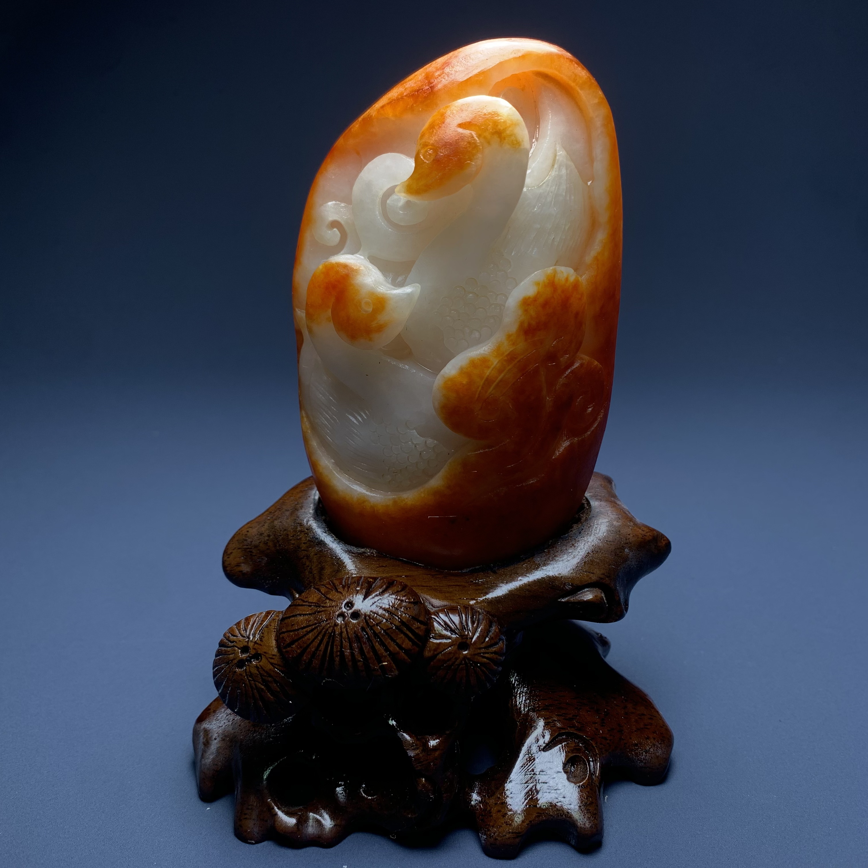 F371海川拍卖和田玉摆件