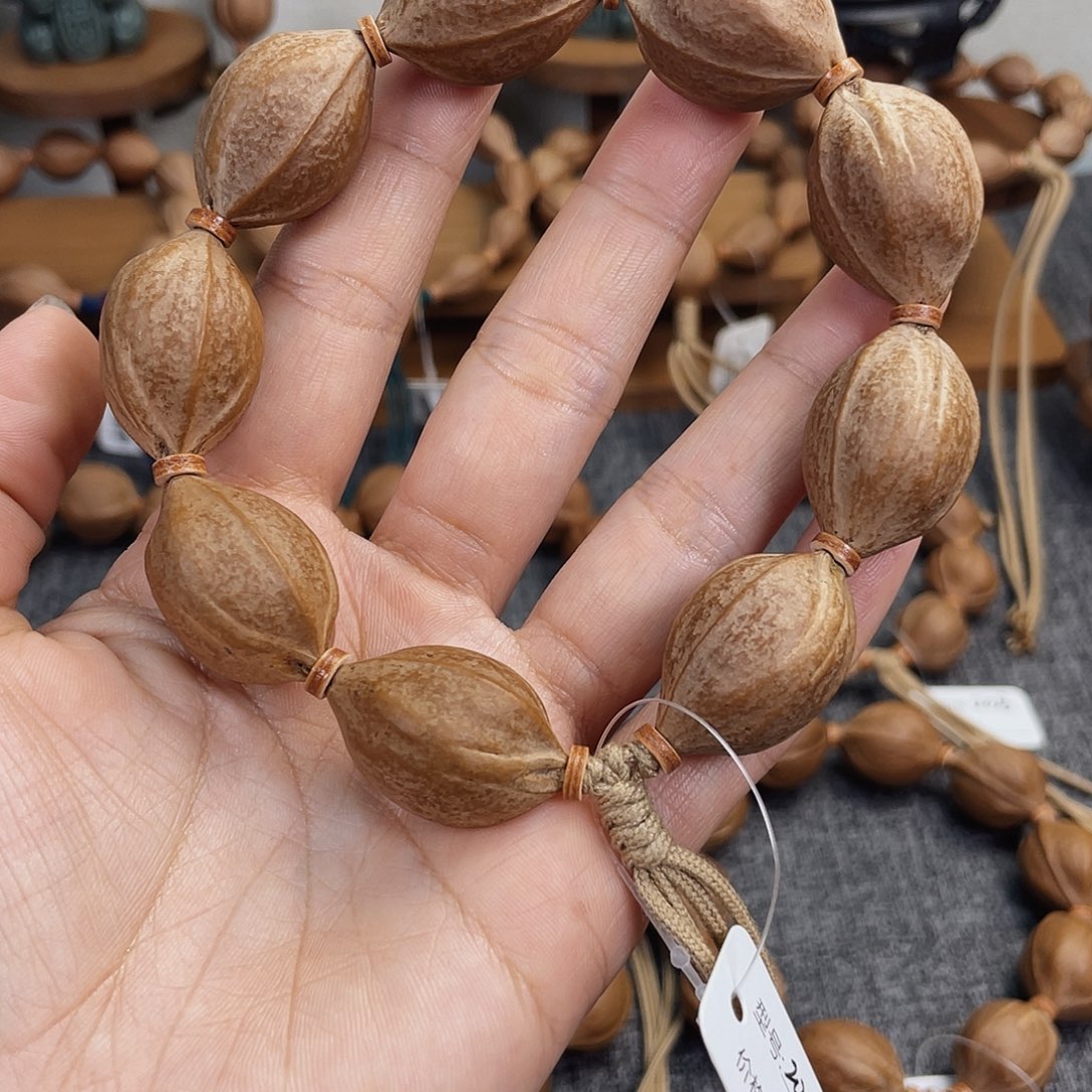 手串橄榄核花****年梅林铁核2029