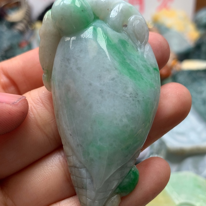 翡翠颈饰未镶嵌保真天然A货翡翠