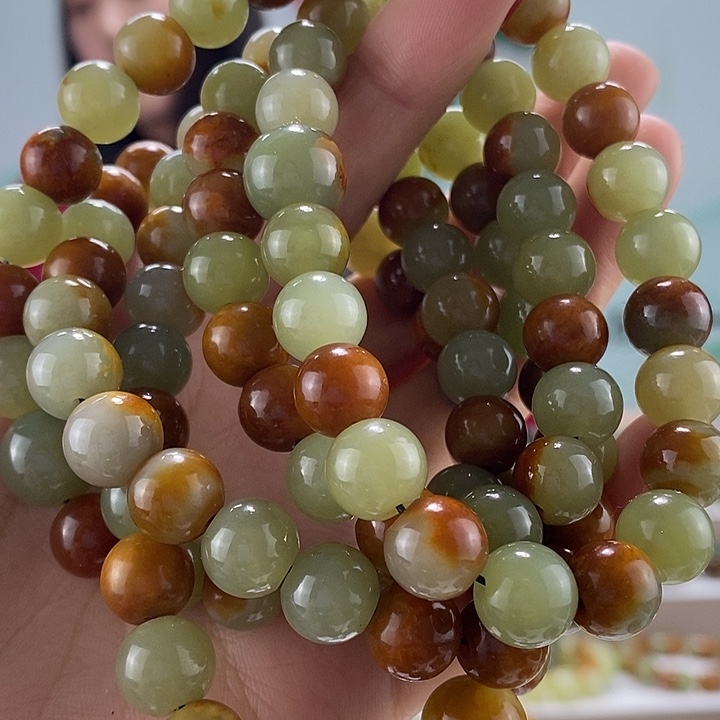 透闪石质玉手链未镶嵌骉****森