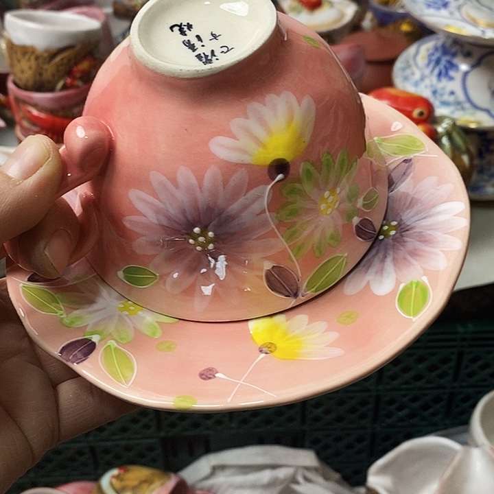 瓷片每**乐瓷器哈哈哈哈哈哈哈哈