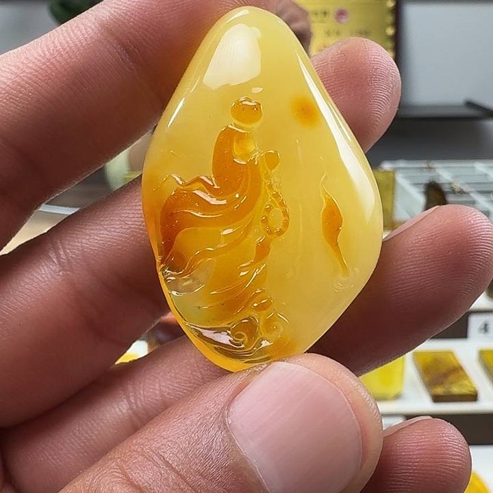 琥珀未镶嵌颈饰悟道