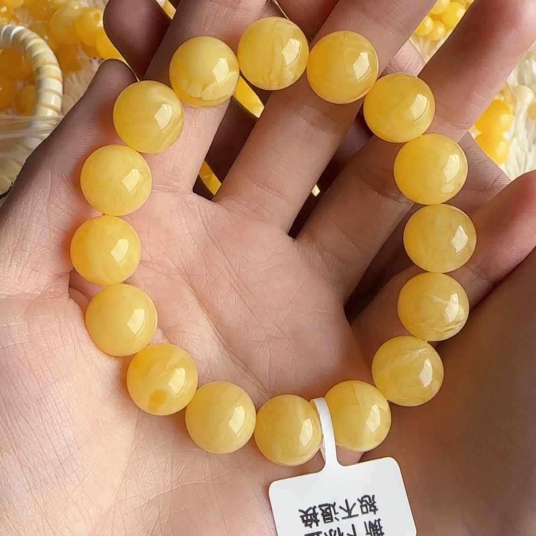 蜜蜡裸石未镶嵌蜜蜡