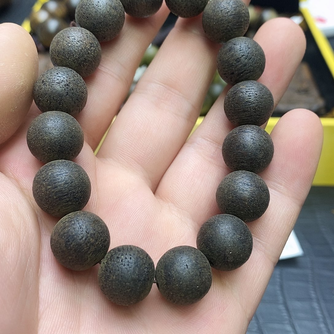沉香碎屑沉香老白棋