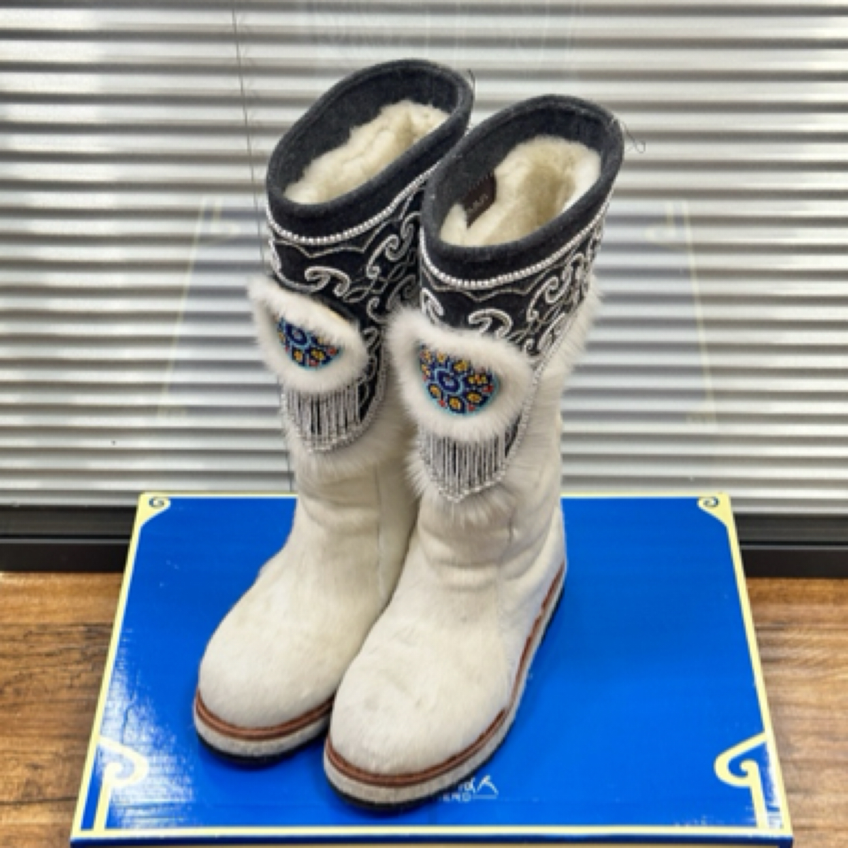 2023-33玛拉沁太阳花经典款女士长筒靴