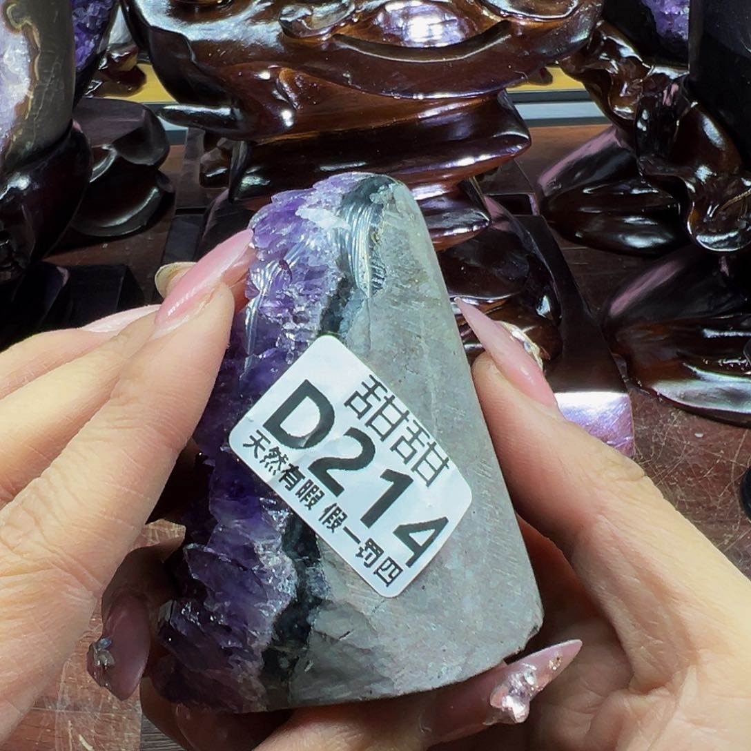 水晶大型摆件未镶嵌