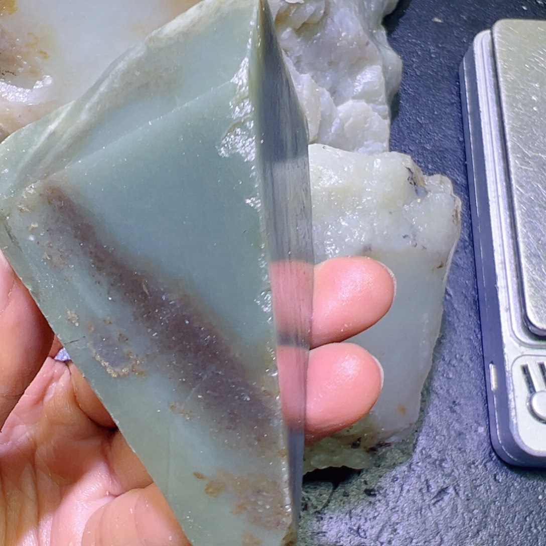 和田玉未镶嵌珠宝半成品