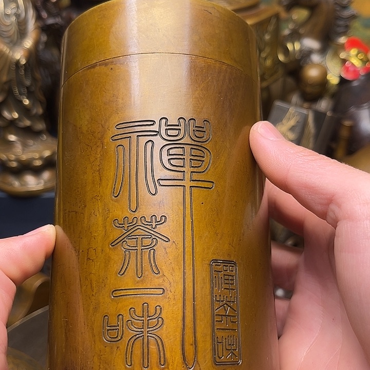 精美铜器批发档口