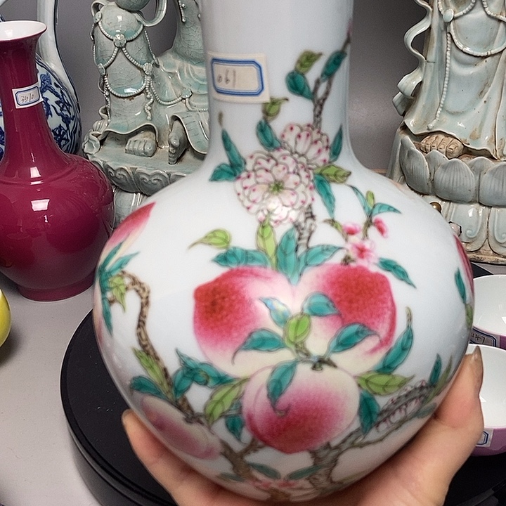 旧藏粉彩桃瓶全品