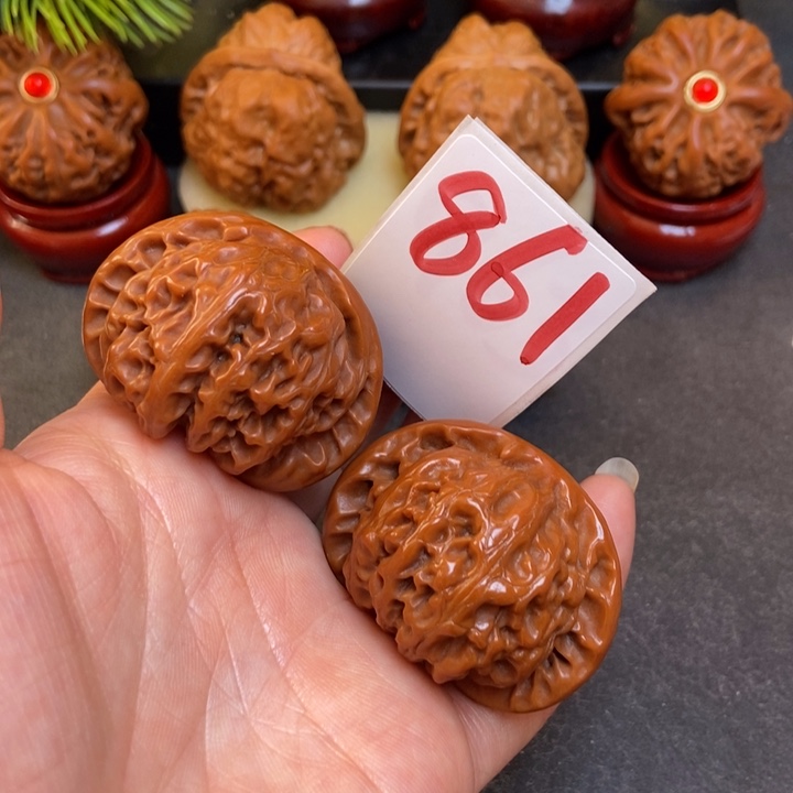 文玩核桃把件43宫灯861