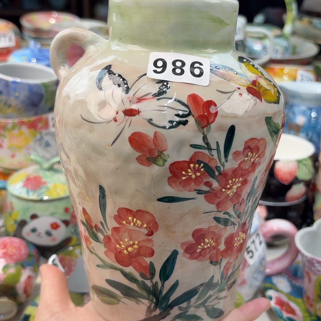 瓷片兔兔好可爱呀打