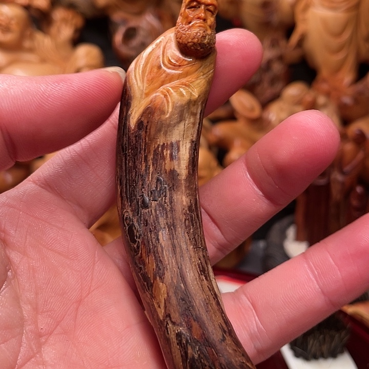 柏木（崖柏）Bbhhjjjjjjj