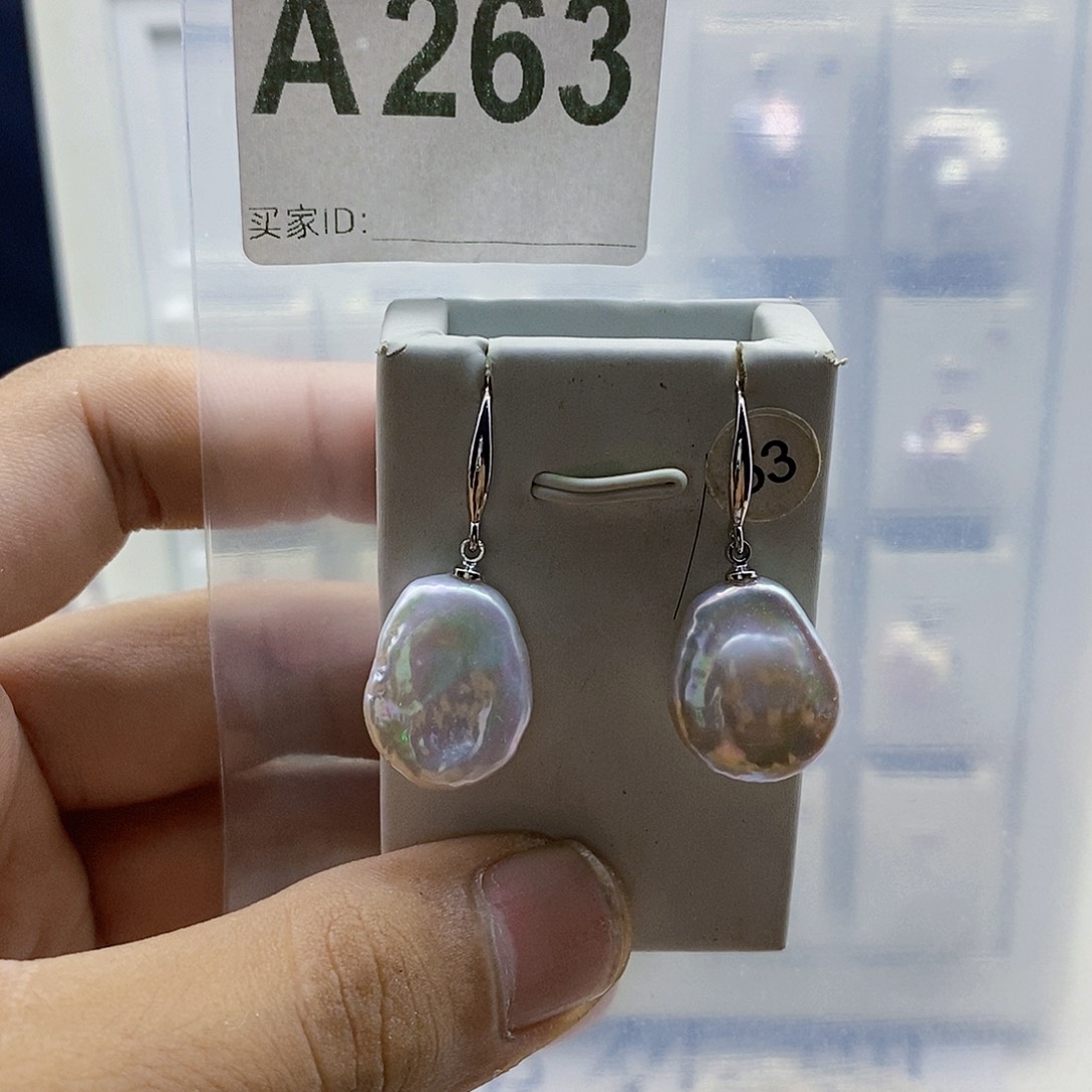 合金颈饰淡水珍珠