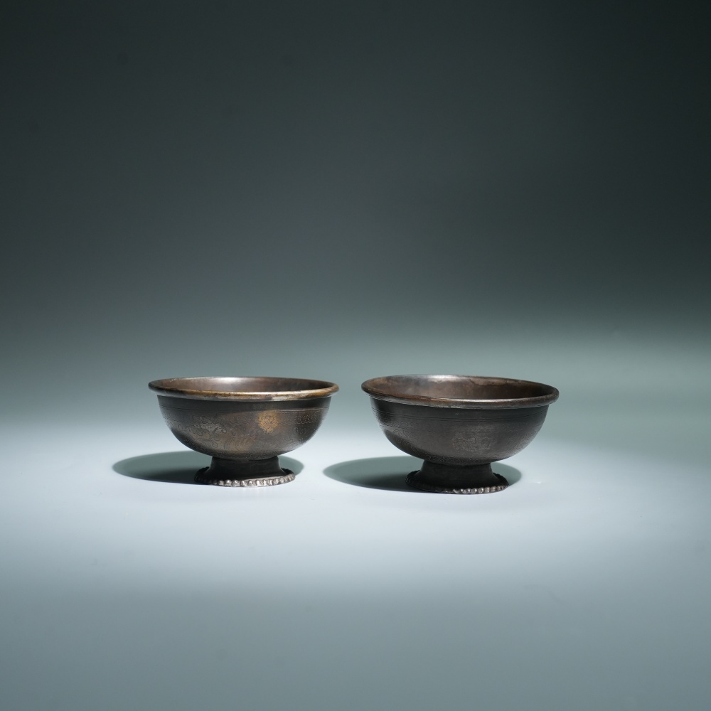 lot11536 清代 錾刻花卉纹供碗一对