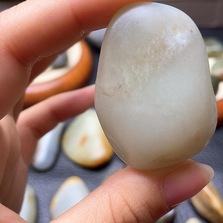 和田玉颈饰未镶嵌20