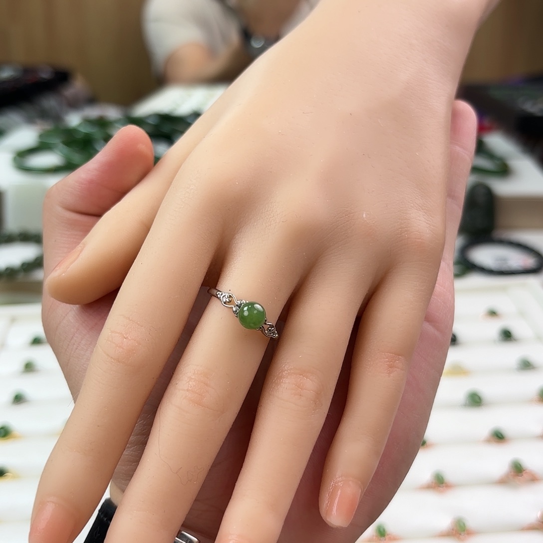 和田玉戒指银S925镶嵌