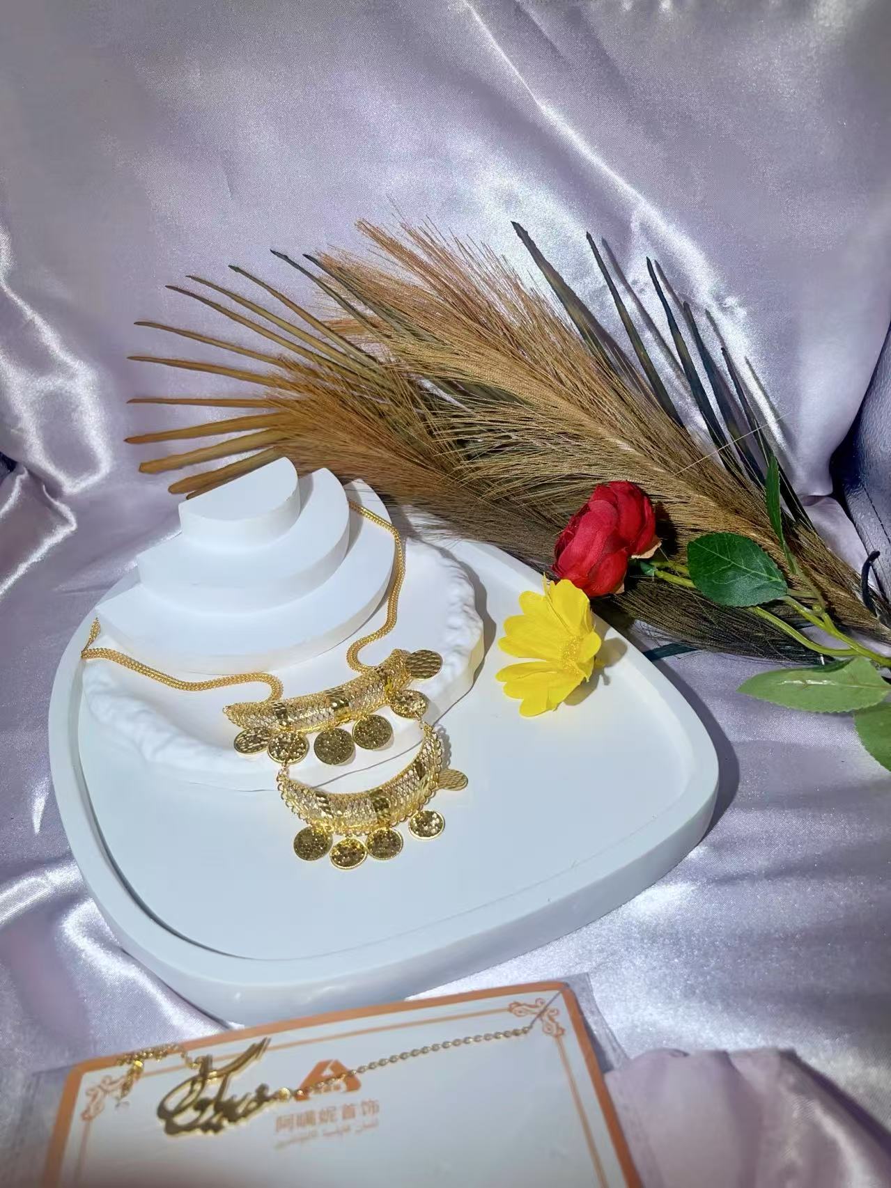 合金项链 镂空宽面时尚手镯手工气质轻奢百搭复古金色重工11