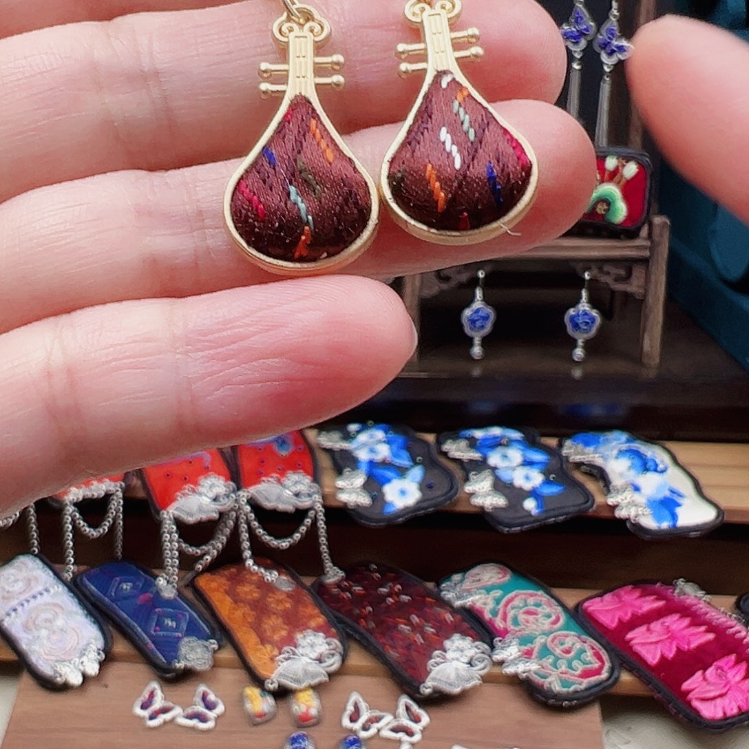 织绣手工刺绣工艺品