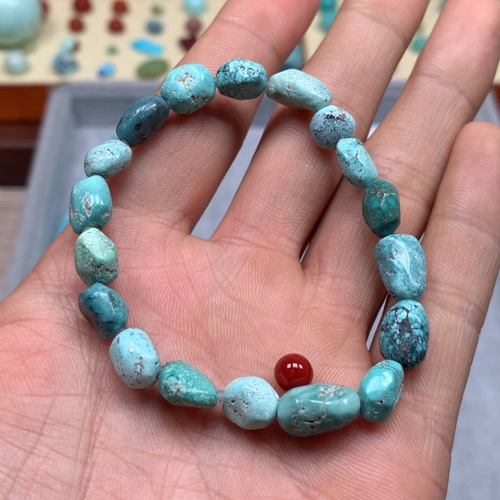 南红玛瑙配饰未镶嵌