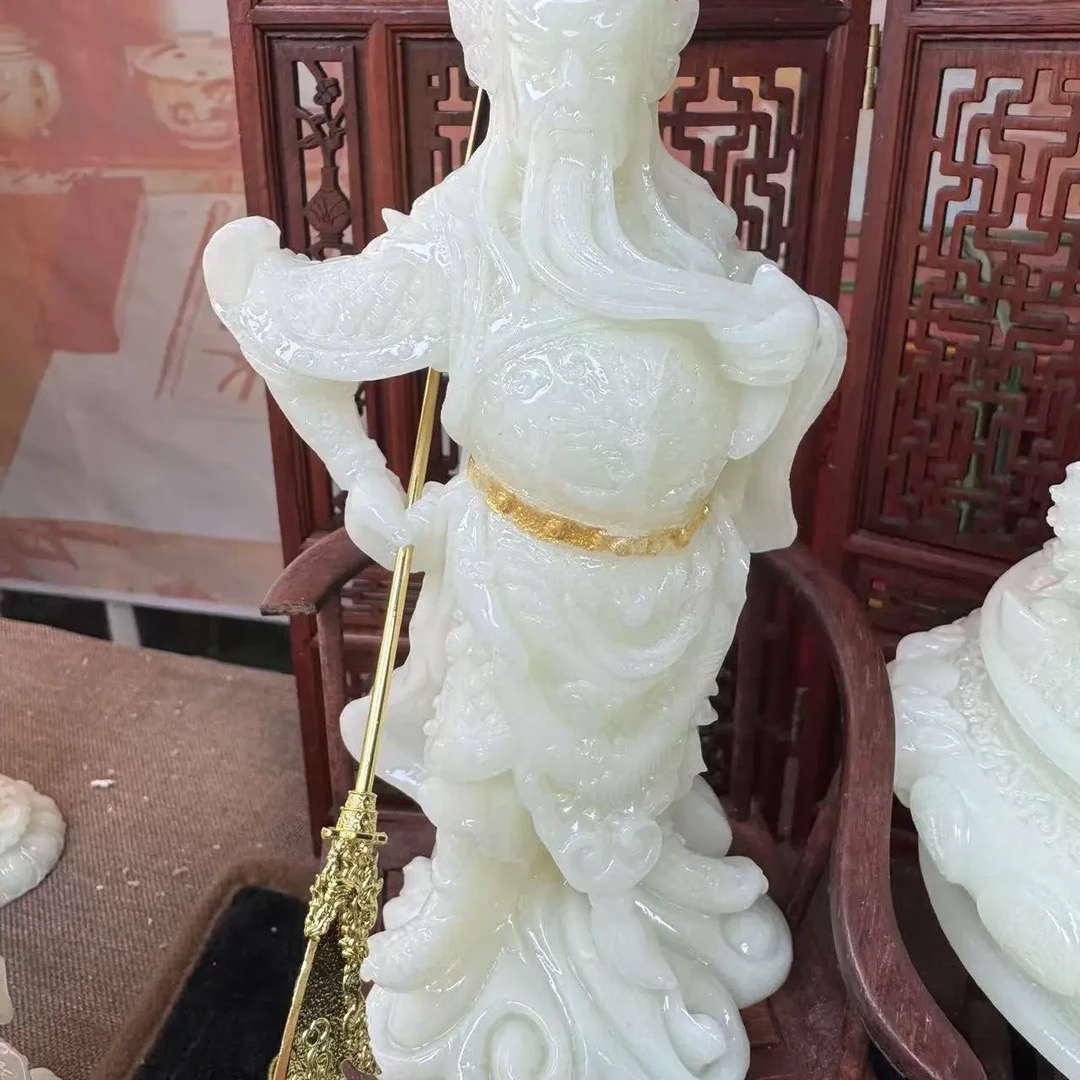 夜光横刀关二爷摆件