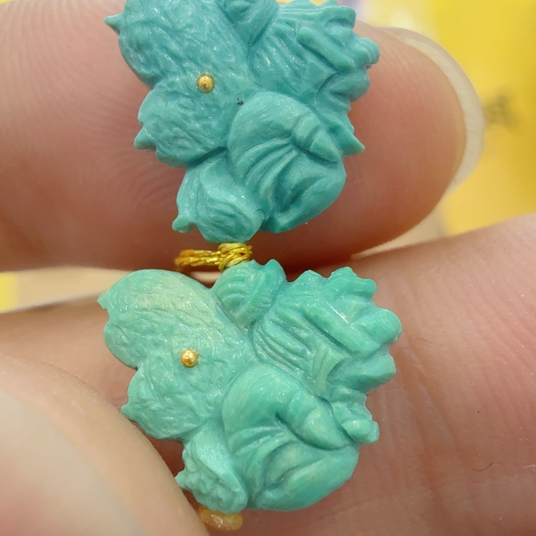 绿松石未镶嵌珠宝奇石