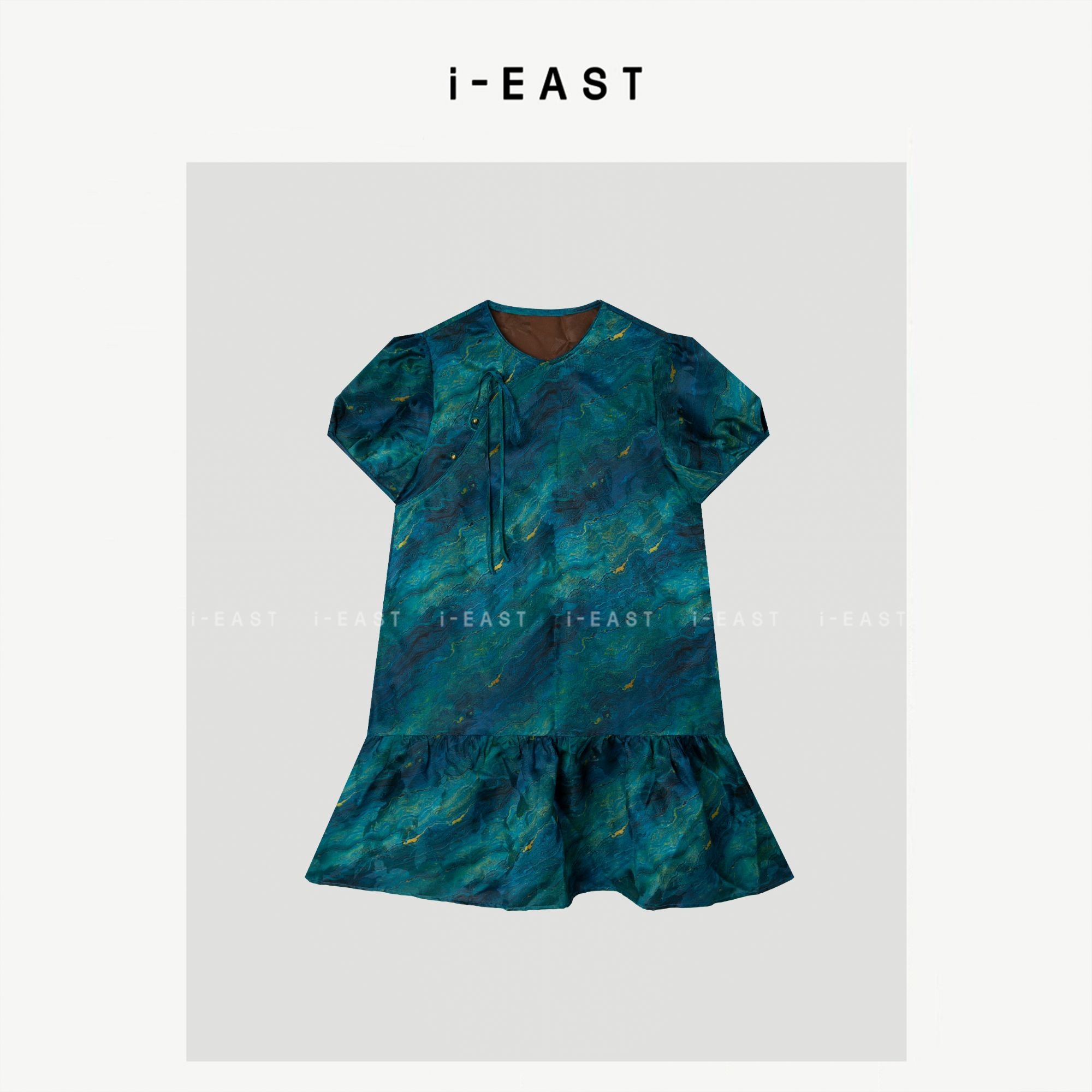i-EAST QQ 大鱼海棠~新中式斜边盘扣汉服连衣裙-5X GF5768