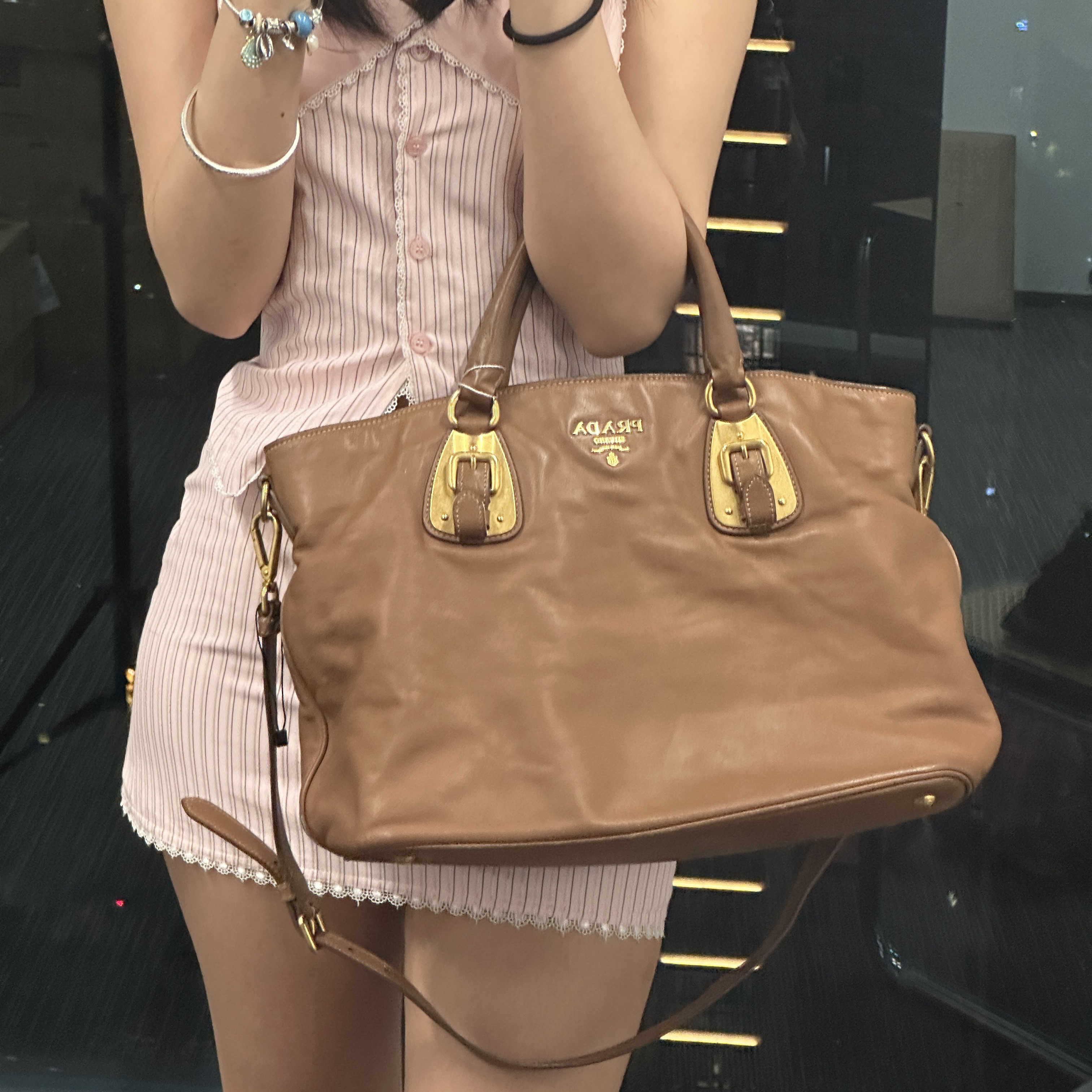 95新 Prada/普拉达 QC焦糖色手提斜挎包/2767771