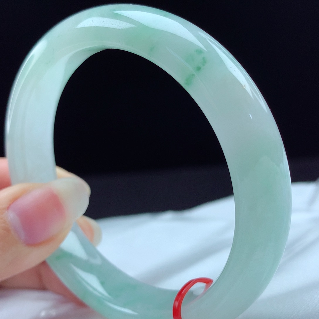 未镶嵌手镯翡翠96627，