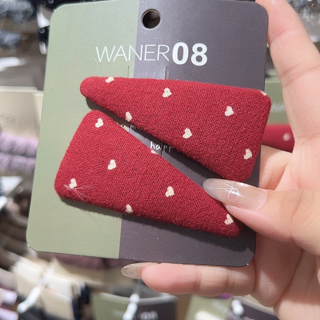 非金属三角爱心红色掰掰