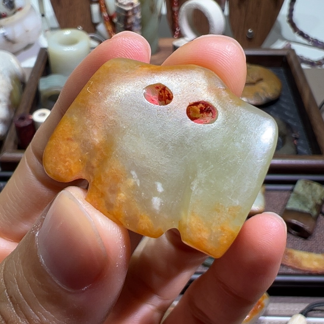 4***两和田玉未镶嵌挂件