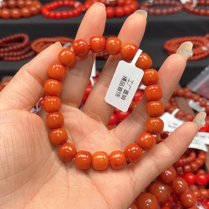 南红玛瑙手链未镶嵌蒙****婷