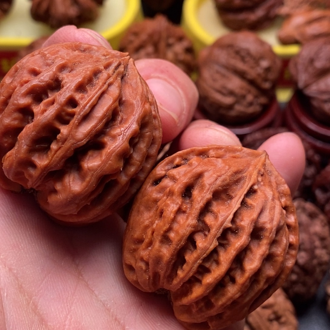 天***o文玩核桃吊坠小涵33