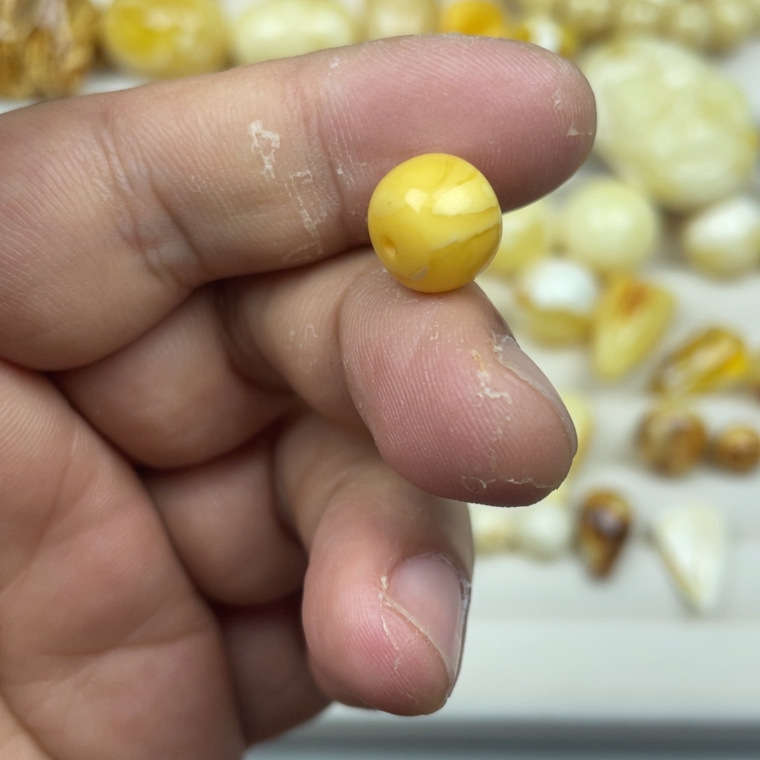琥珀未镶嵌裸石琥珀蜜蜡