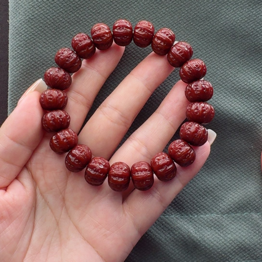 南***X吊坠猴头核桃精品