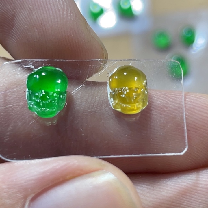 定制翡翠未镶嵌金蟾