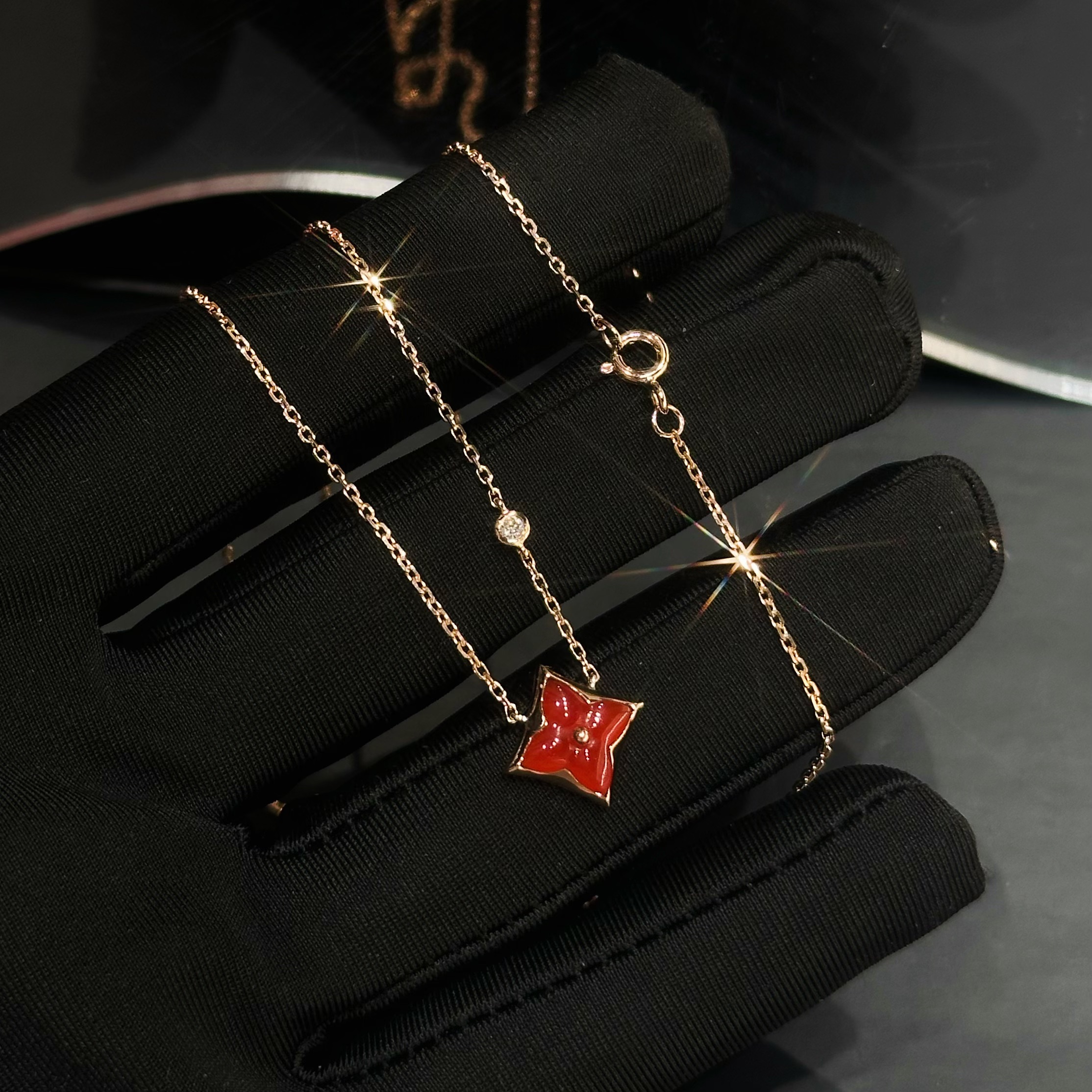 18K金 老花项链小号 2025新款轻奢耐看老花项链 红色时尚气质项链