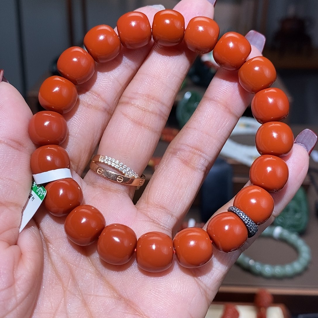 南红玛瑙手链未镶嵌
