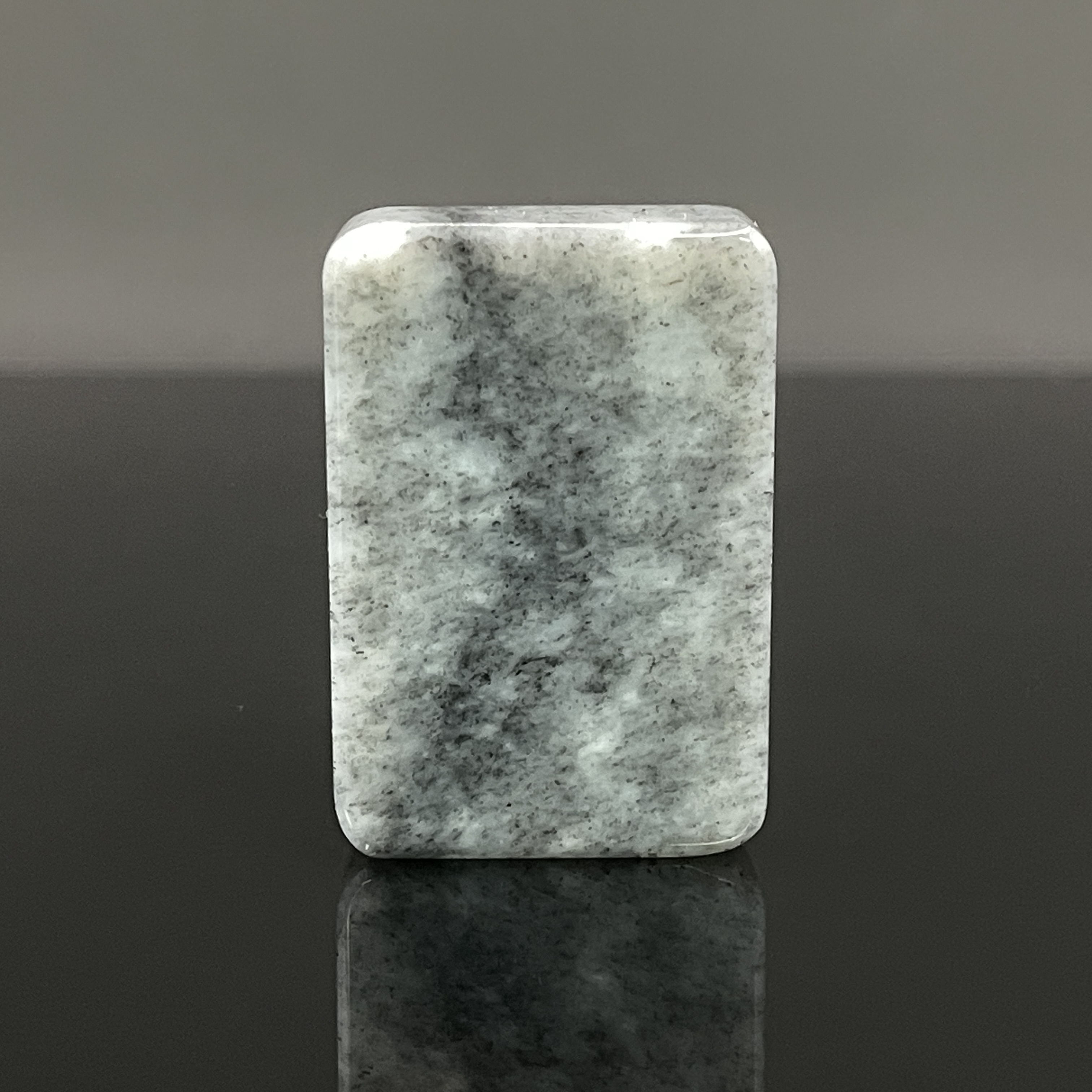 1223GY004和田玉挂件