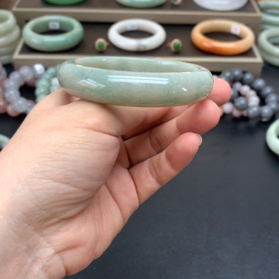 石英质玉手镯未镶嵌馨*60.2