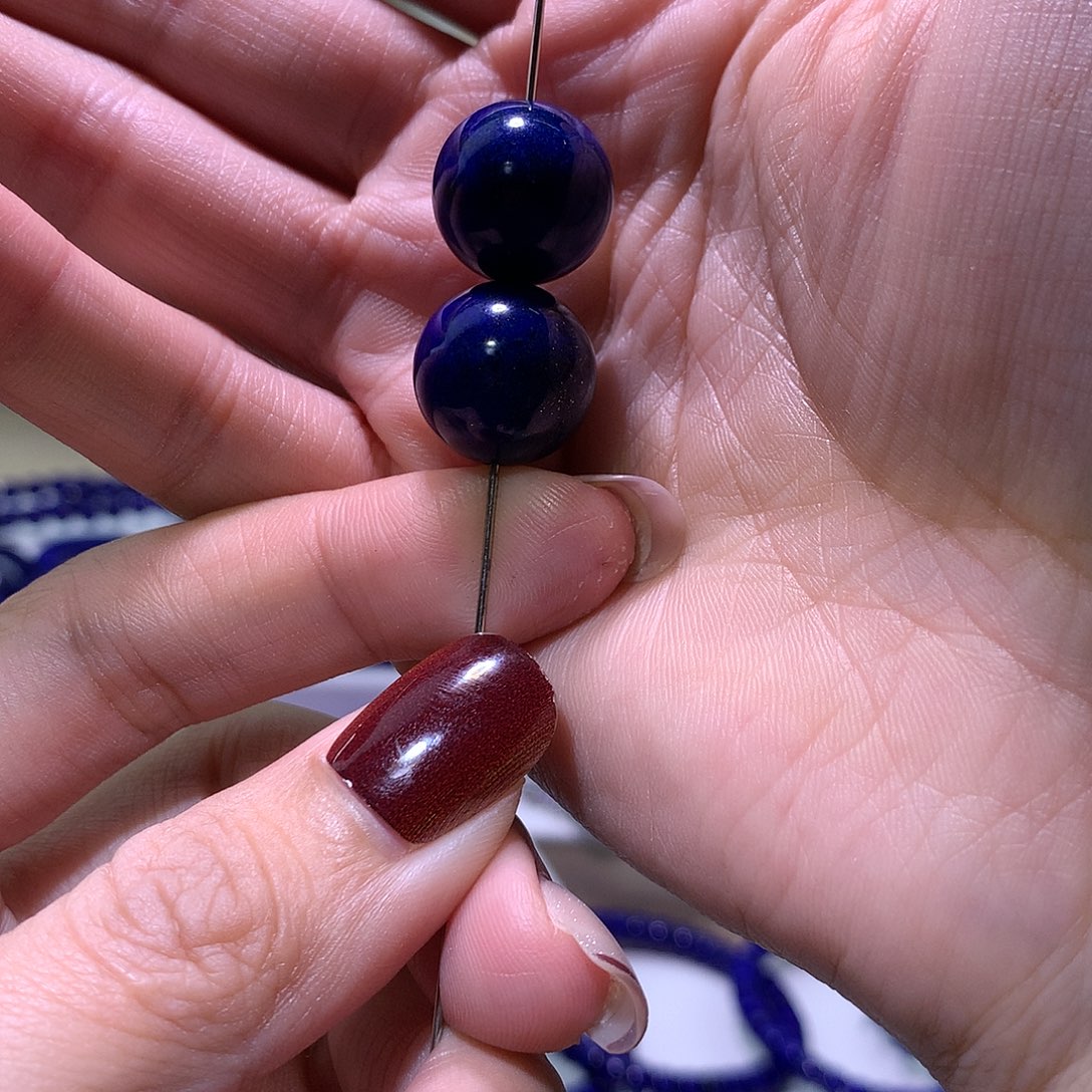 李***哥青金石未镶嵌天然原矿单圆珠1 4 + m